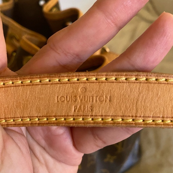 Authentic Louis Vuitton Monogram Petit Noe Shoulder Bag - Picture 11 of 17